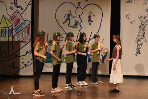 Spectacle “All you need is love” Spectacle “All you need is love”