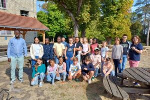 photo de groupe vacances apprenantes